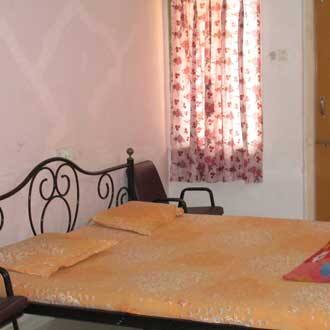 Varad Vinayak Lodge, Ganpatipule 3